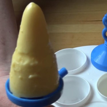 Frozen Mango Yoghurt Pops Recipe | SideChef