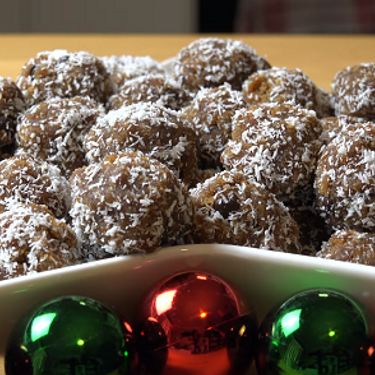 No Bake Gingerbread Truffle Balls Recipe | SideChef