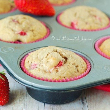 Strawberry Coconut Banana Muffins Recipe | SideChef