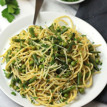 Herb Green Bean and Pea Pasta Recipe | SideChef