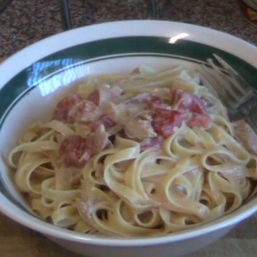 Creamy Tuna Fettuccine Recipe | SideChef