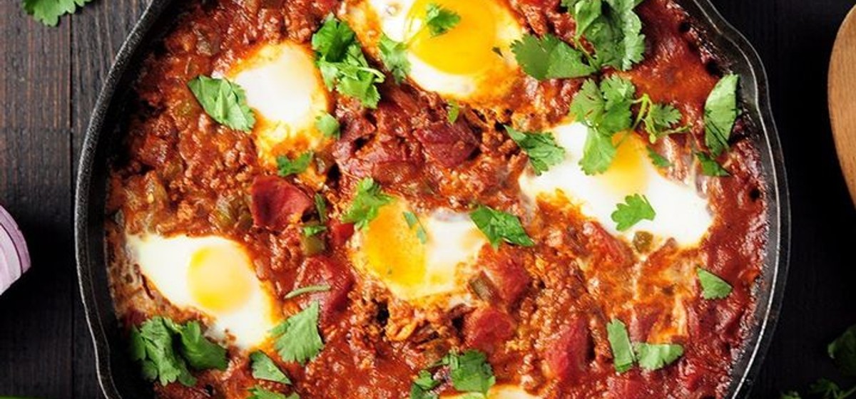 Shakshuka with Red Enchilada Sauce Recipe | SideChef