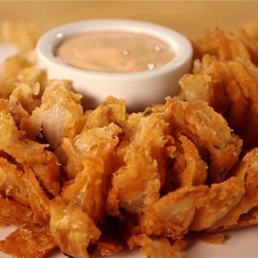 Blooming Onion Recipe | SideChef