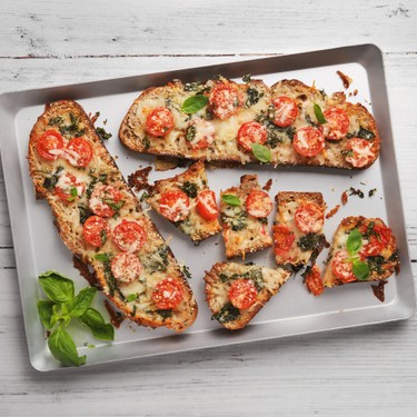Tomato and Cheese Bread Recipe | SideChef