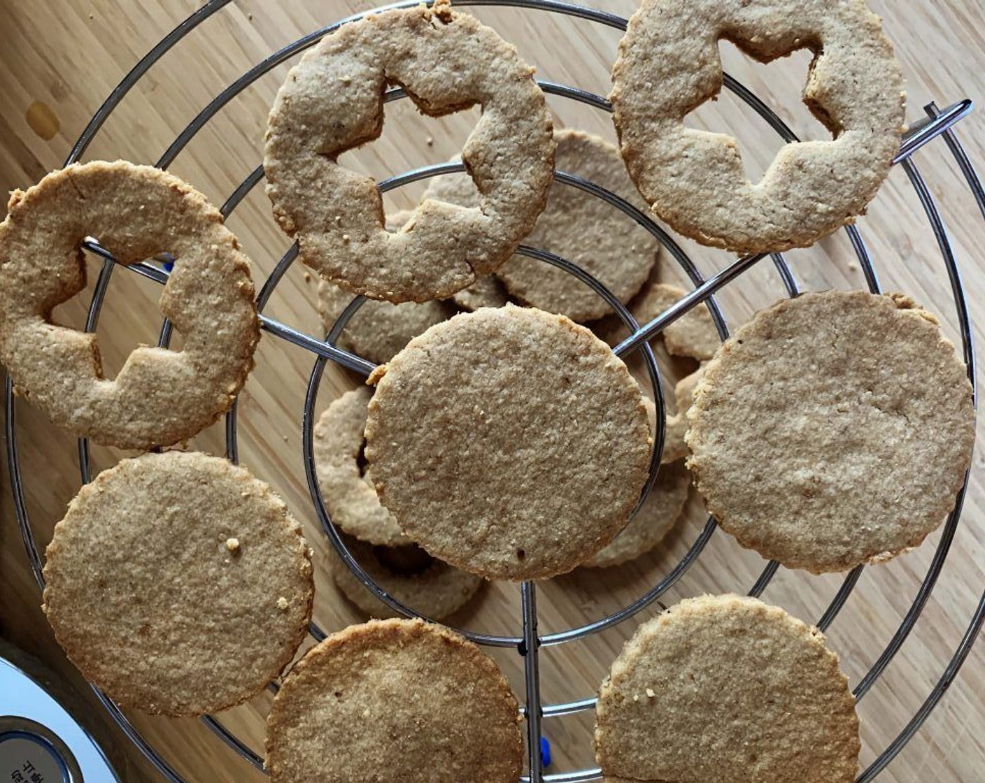 step 6 Bake in preheated oven for about 12 minutes. Let the cookies cool down completely on a wirerack.