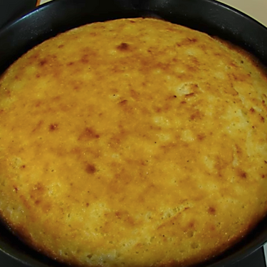 Betty's Sour Cream Cornbread Recipe | SideChef