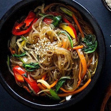 Japchae (Korean Stir-fried Glass Noodles) Recipe | SideChef