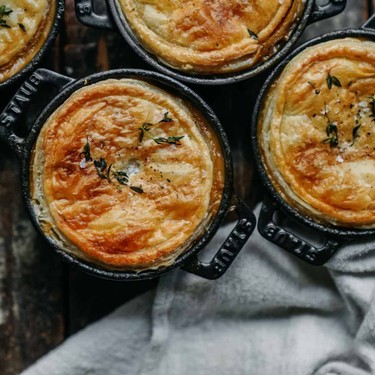 Vegan Cream of Mushroom Pot Pie Recipe | SideChef