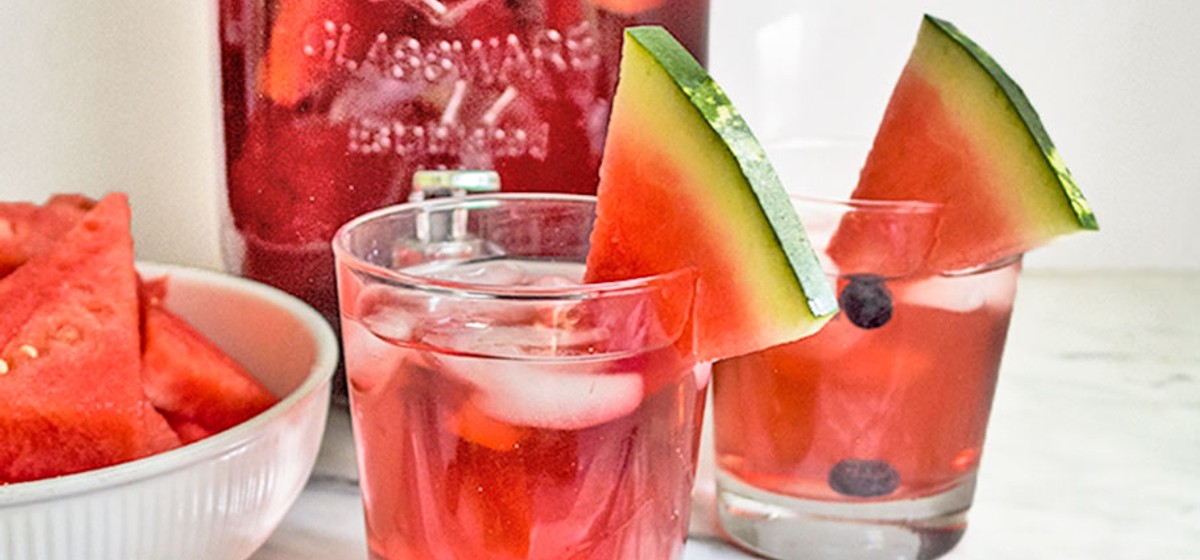 Watermelon Blueberry Sun Tea Recipe | SideChef