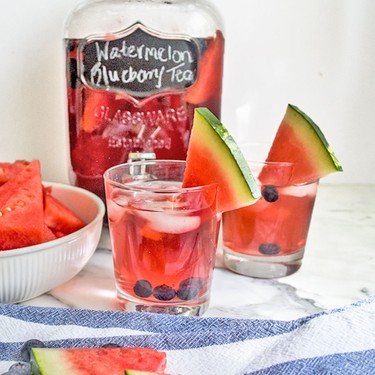 Watermelon Blueberry Sun Tea Recipe | SideChef
