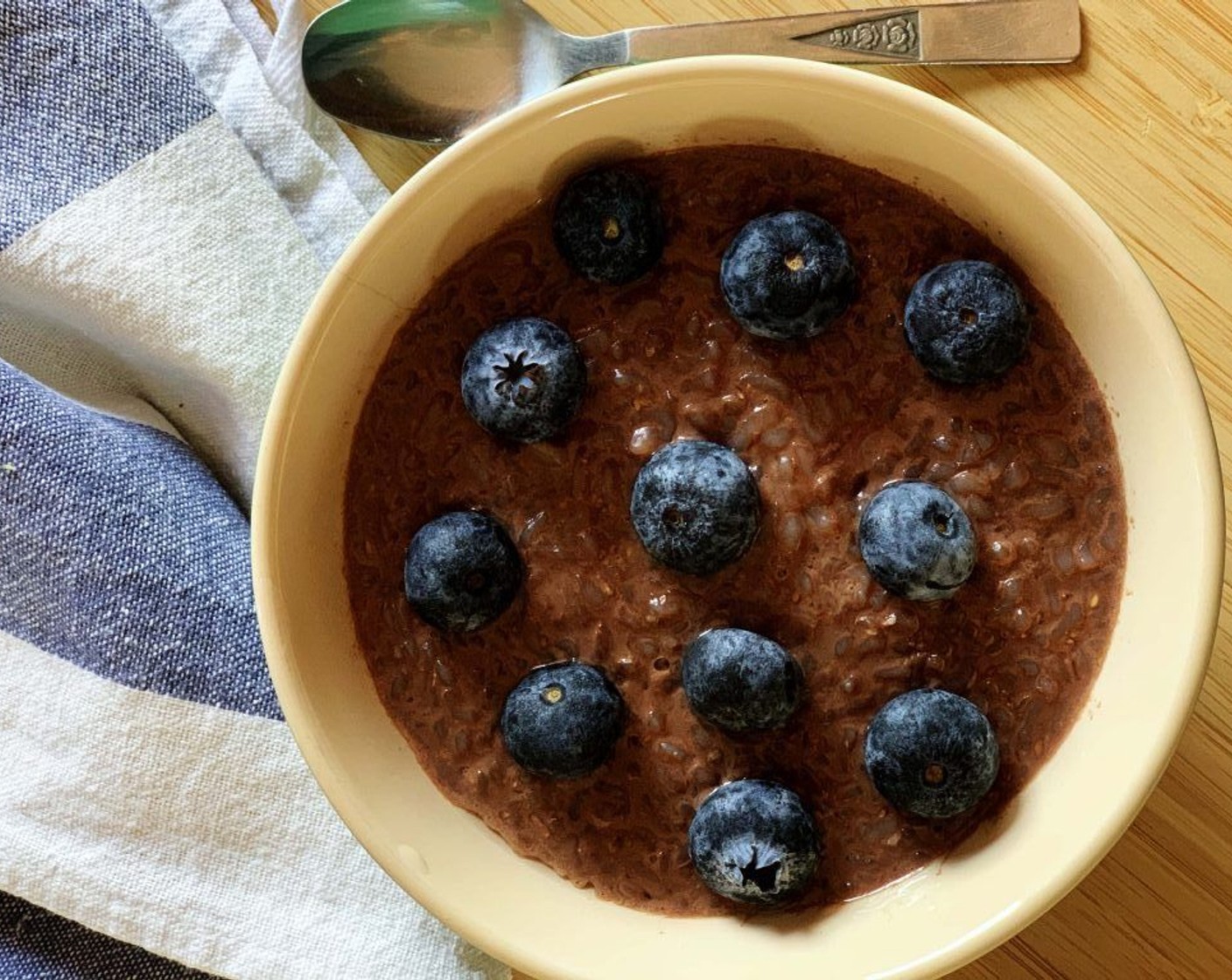 step 5 I added some fresh blueberries, but you could serve it as it is, with some sugar-free syrup, or crushed nuts for extra crunchiness!