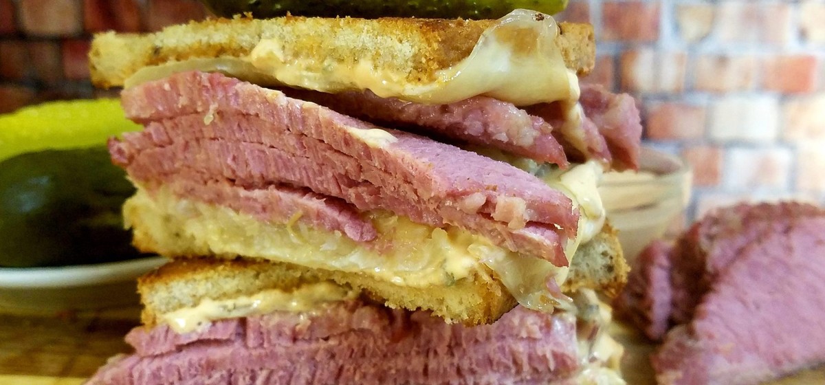 Lombard Street Grilled Reuben Sandwich Recipe | SideChef