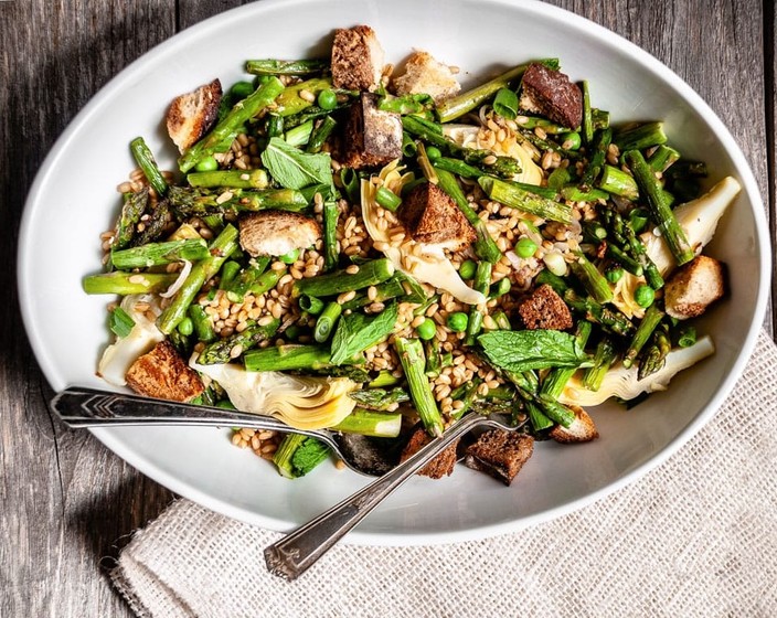 Fresh Spring Green Salad  Recipe | SideChef