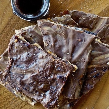 Chocolate PB&J Matzah Brittle Recipe | SideChef