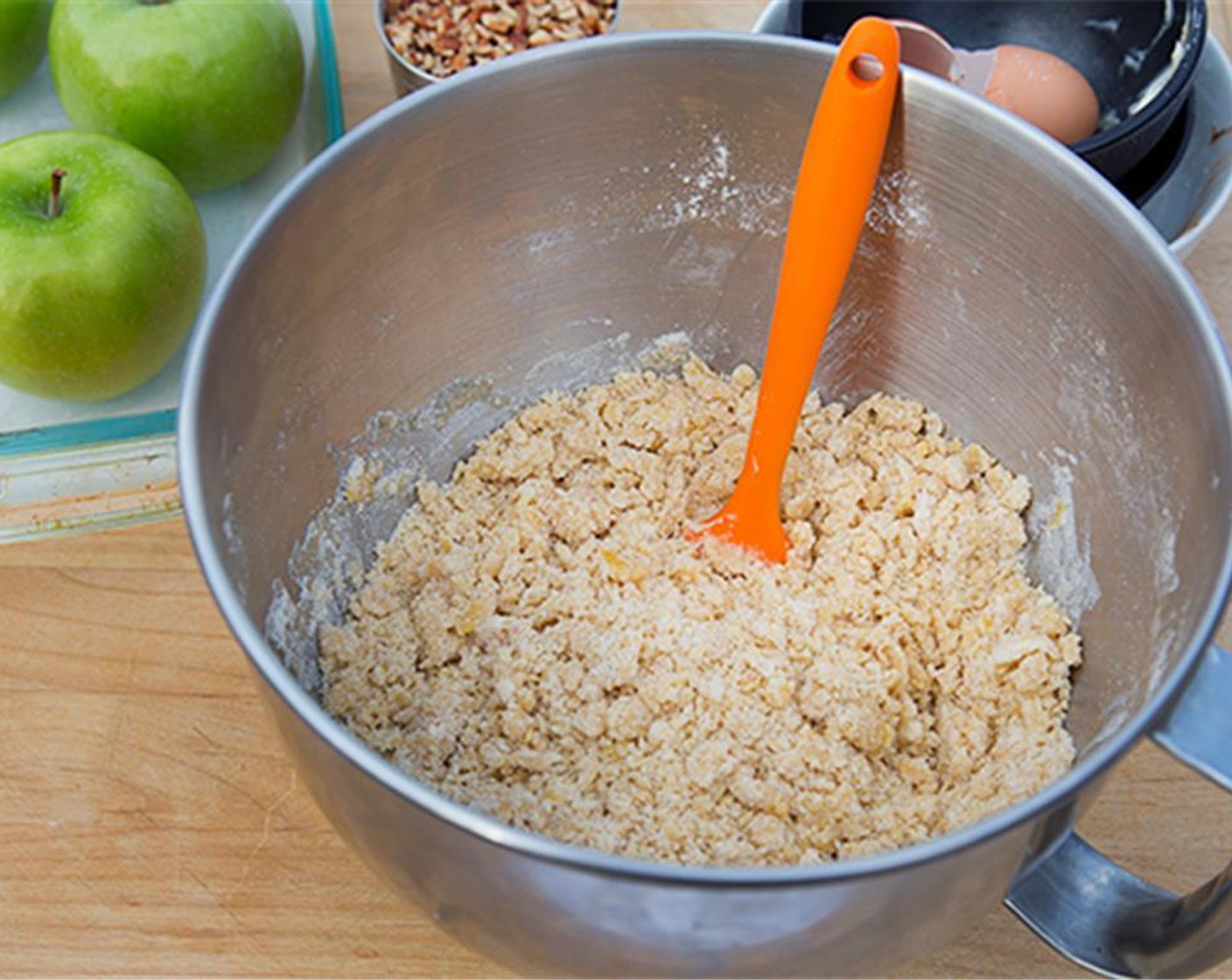 step 2 Mix Cake Flour (2 1/3 cups), Granulated Sugar (1 2/3 cups), Baking Soda (1/2 Tbsp), Salt (3/4 tsp), Ground Cinnamon (1 tsp), Ground Ginger (1/8 tsp), Ground Nutmeg (1/8 tsp), Eggs (2) and Butter (1/2 cup) a large bowl. Beat until well combined.