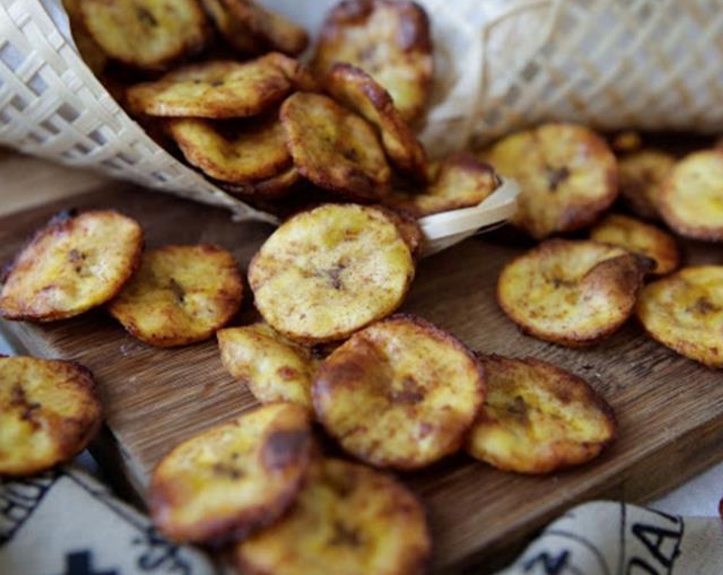 Maple, Cinnamon & Cayenne Baked Plantain Chips