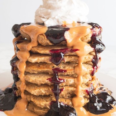 Vegan Oatmeal Peanut Butter Jelly Pancakes Recipe | SideChef