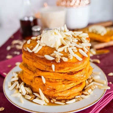 Vegan Pumpkin Spice Pancakes Recipe | SideChef