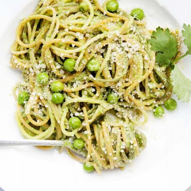 Pea and Parsley Pesto with Spaghetti Recipe | SideChef