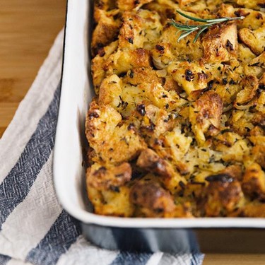 Classic Thanksgiving Stuffing Recipe | SideChef