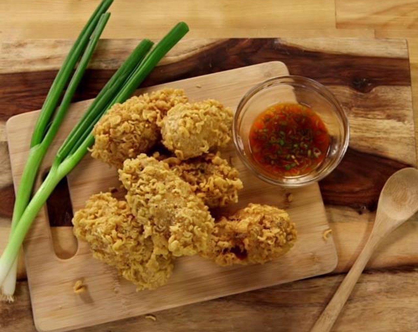 Ramen-Crusted Chicken Wings