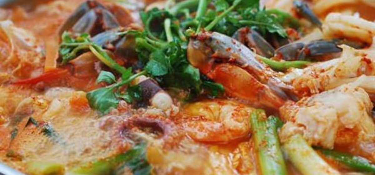 Haemul Jeongol (Spicy Seafood Hot Pot) Recipe SideChef