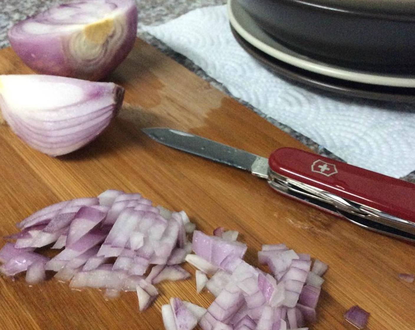 step 1 Peel the Onion (1/4). Chop the onion.
