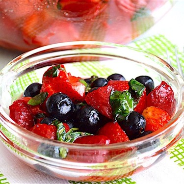 Berry Basil Salad Recipe | SideChef