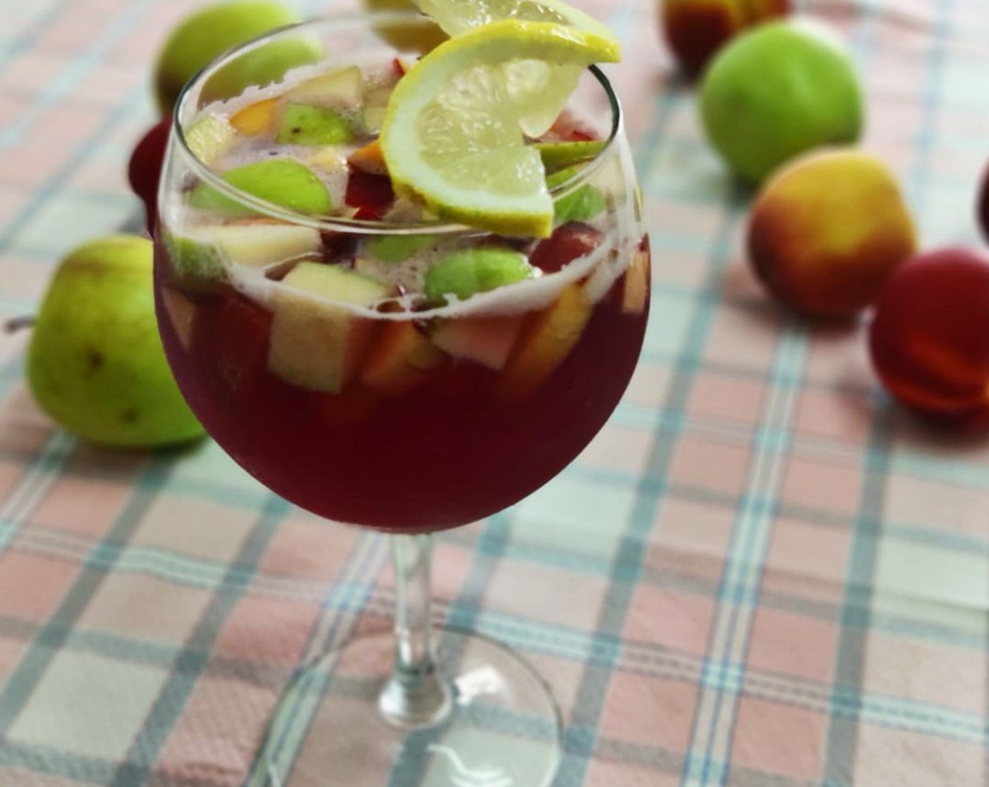 step 4 Leave the sangria in the fridge for at least two hours to macerate and then add Ice (to taste) and Soda Water (to taste). Serve and enjoy!