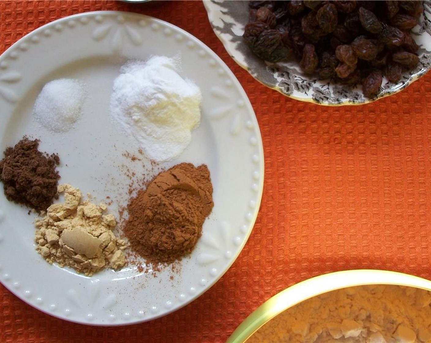 step 2 Sift All-Purpose Flour (2 cups), Ground Cinnamon (1/2 Tbsp), Ground Allspice (3/4 tsp), Salt (1/4 tsp), Ground Ginger (1 cup) and Baking Soda (1/2 Tbsp) into a medium sized bowl.