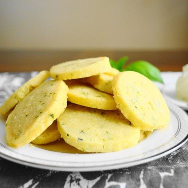 Parmesan Basil Crackers Recipe | SideChef