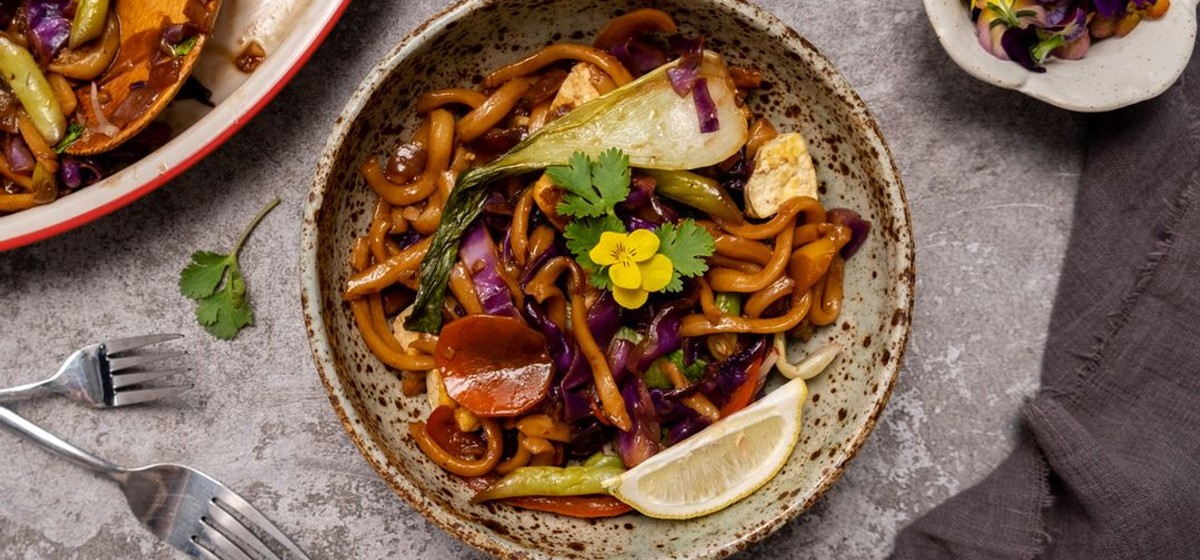 Seasonal Pancit Udon Recipe | SideChef