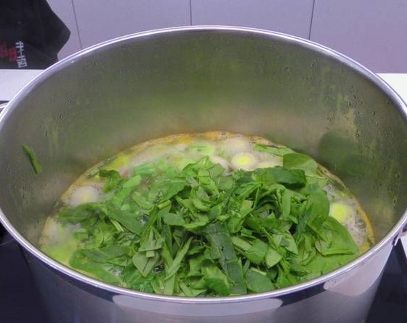 step 2 As you chop the Green Beans (to taste), Carrots (to taste), Leeks (to taste), Broccoli (to taste), Collard Greens (to taste), Fresh Spinach (to taste) and Potatoes (to taste) add them to the pot.