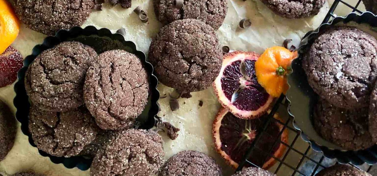Ultra-Dark Chocolate Crackle Cookies Recipe | SideChef