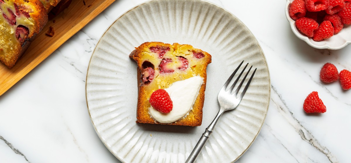 Pandan Raspberry Cake Recipe | SideChef