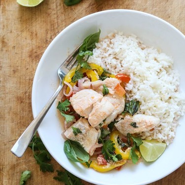 Brazilian-Style “Moqueca” Fish Packets with Coconut Milk and Tomatoes Recipe | SideChef