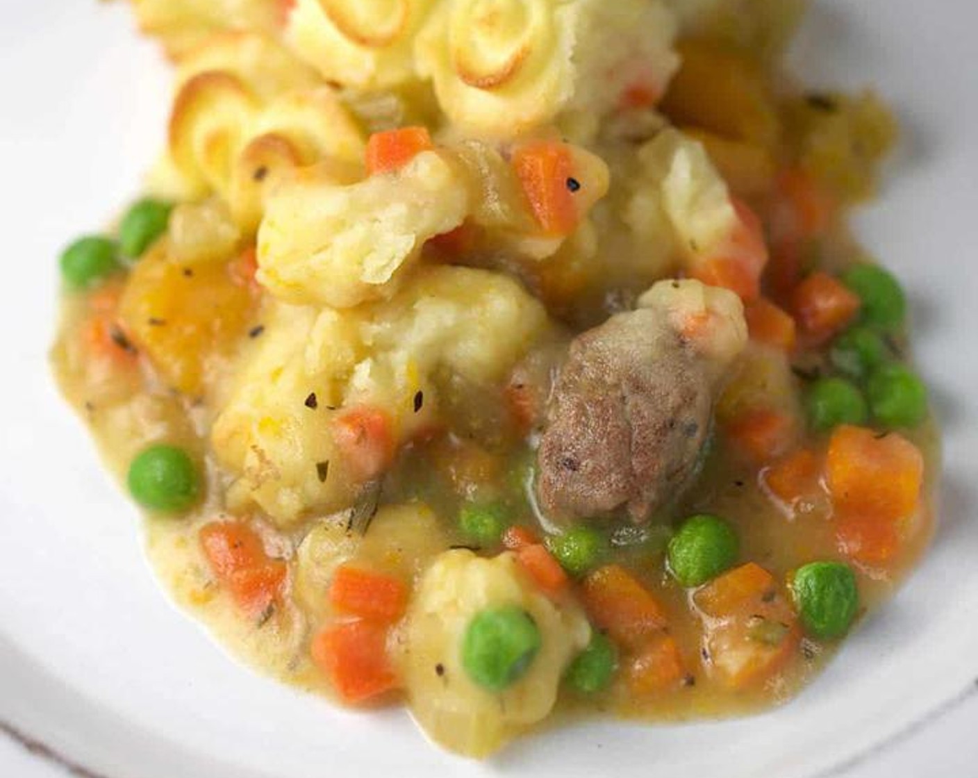 Savory Irish Shepherds Pie with Lamb