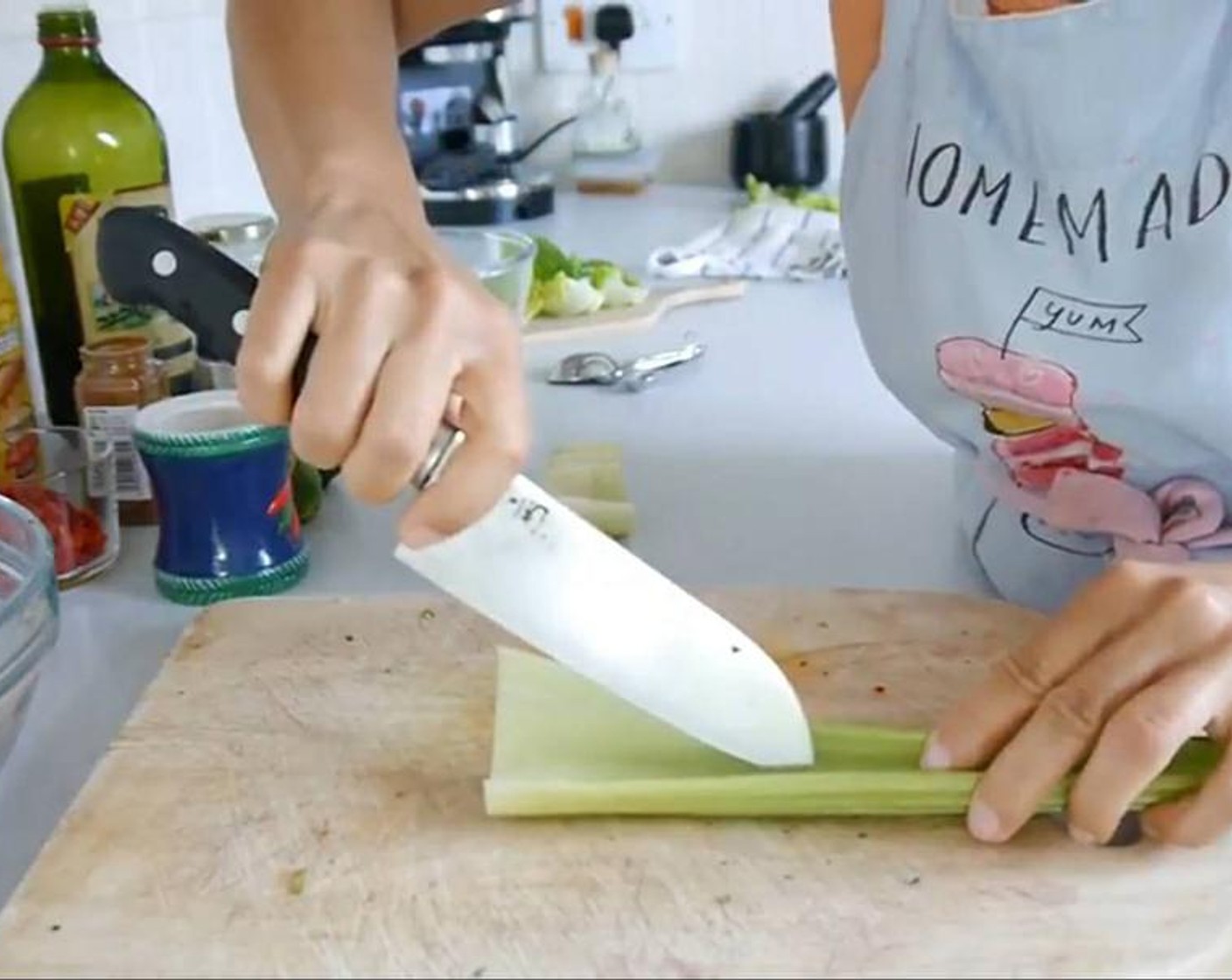 step 1 Chop the Celery (1 stalk) in small very fine pieces