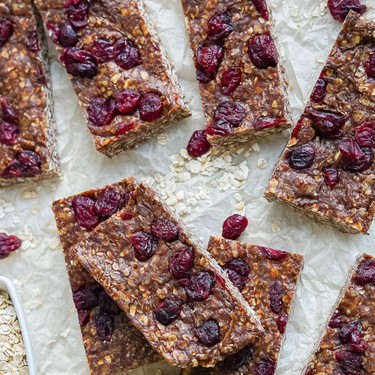 Vegan Breakfast Bars Recipe | SideChef