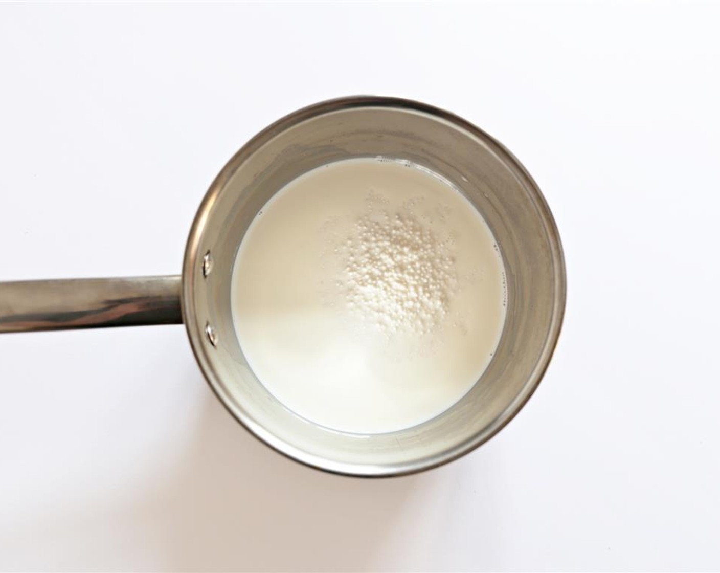 step 1 In a medium pan, combine the Tapioca Pearls (1/3 cup) and Milk (1 cup). Leave the mixture to soak for 1 hour.