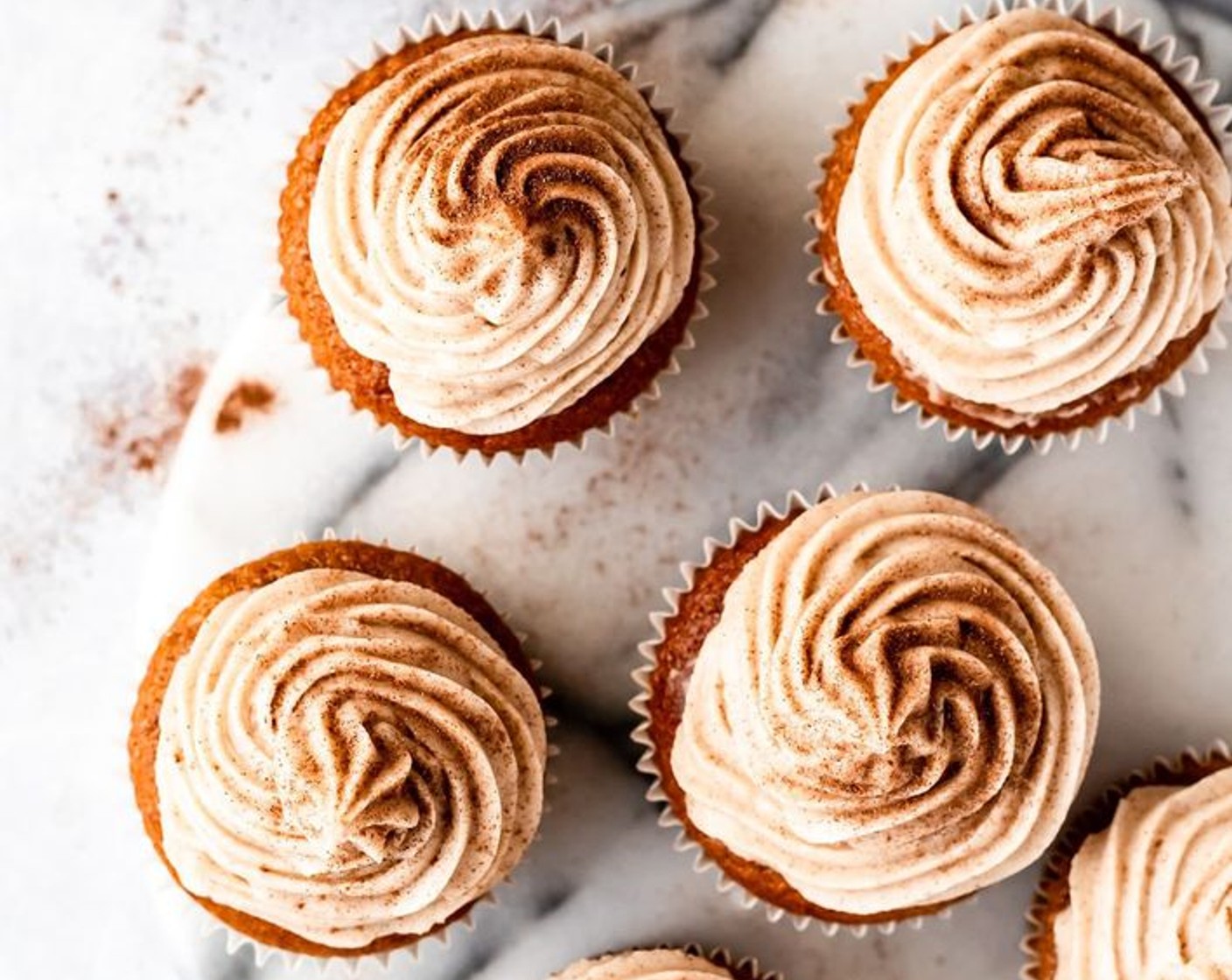 Pumpkin Cupcakes with Cinnamon Cream Cheese Frosting