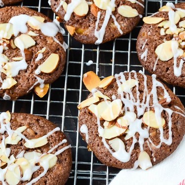 Mocha Almond Brickle Cookies Recipe | SideChef