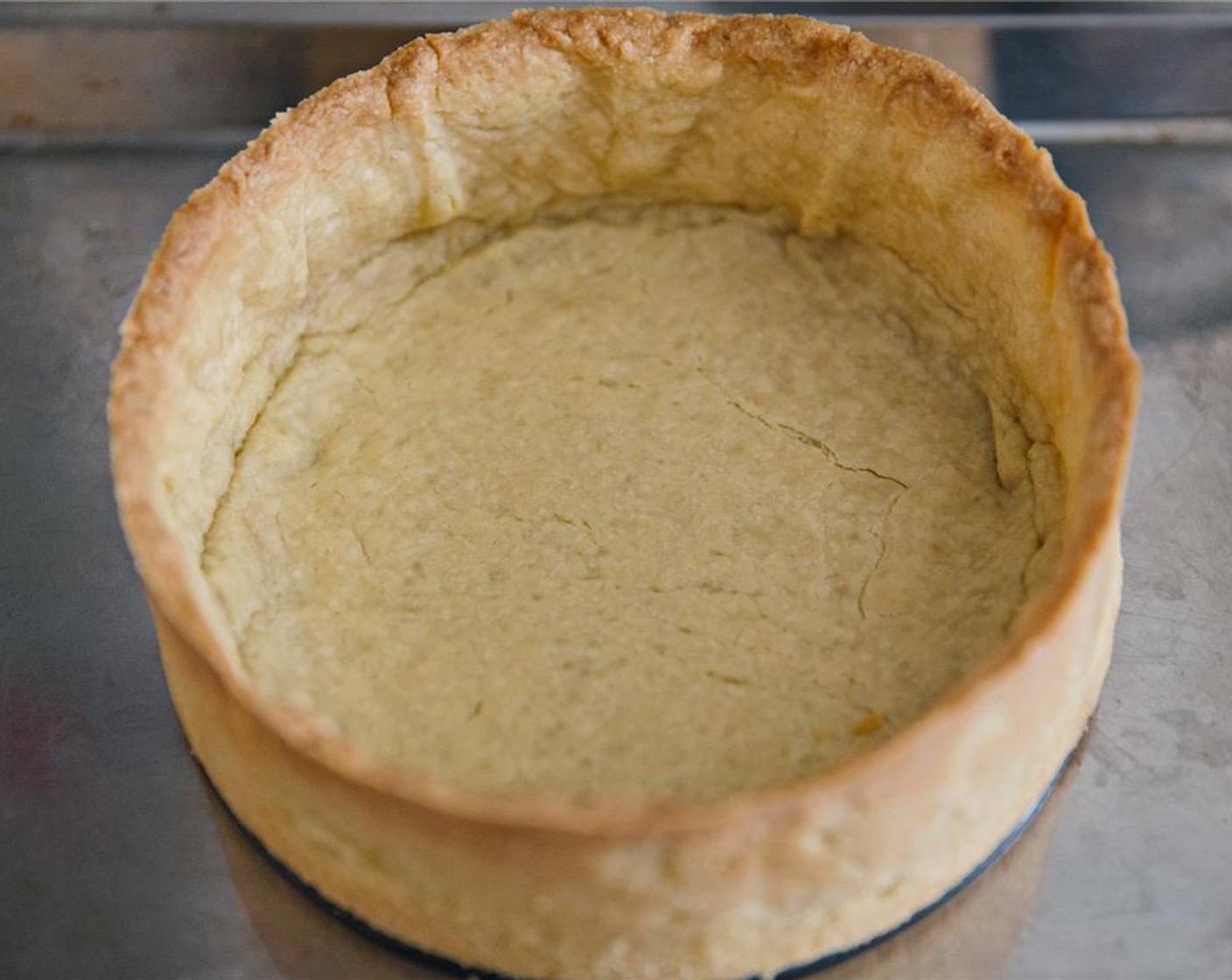step 7 Bake the Frozen Shortcrust Pastry (1) according to package instructions and let cool on a tray.
