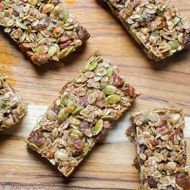 Pumpkin Spice Granola Bars Recipe | SideChef