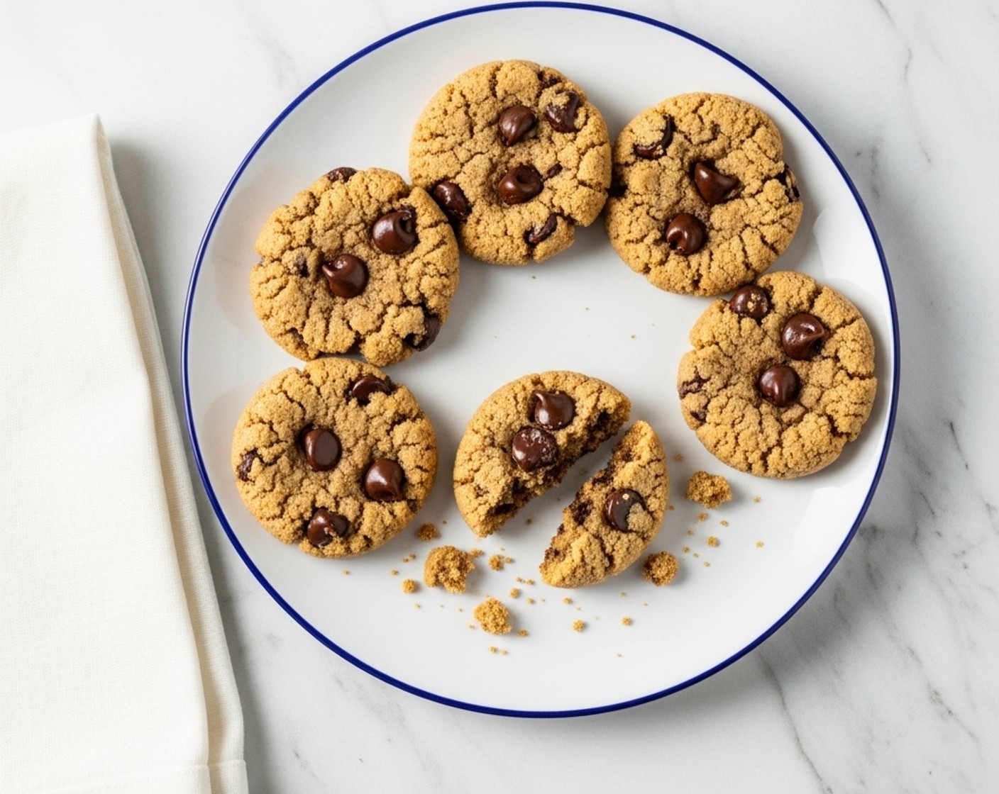 Keto Chocolate Chip Cookies