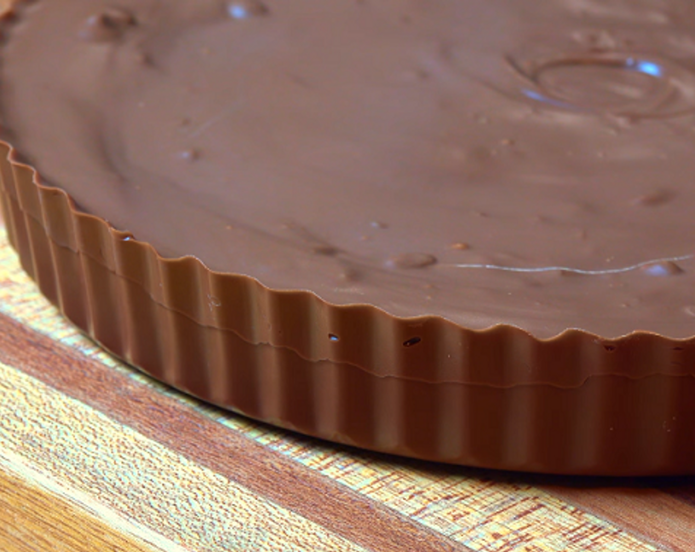 Giant Chocolate Peanut Butter Cup