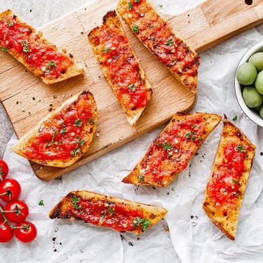 Spanish Toast with Tomato (Pan con Tomate) Recipe | SideChef