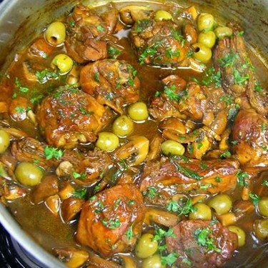 Mushroom and Olive Stewed Chicken Recipe | SideChef