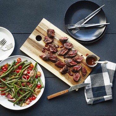 Ancho-Rubbed Hanger Steak with Green Bean Salad Recipe | SideChef