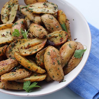 Mustard & Herb Roasted Fingerling Potatoes Recipe | SideChef